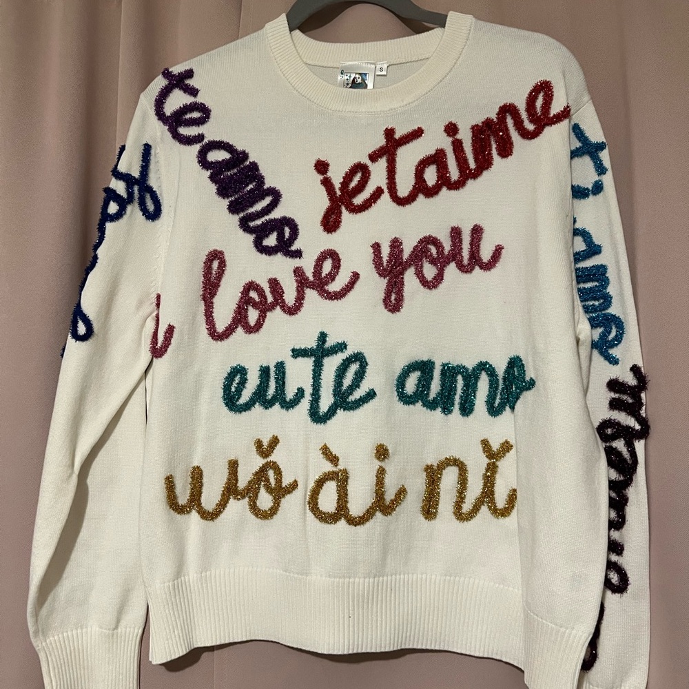 QUEEN OF SPARKLES White and Red Crew Neck Sweater